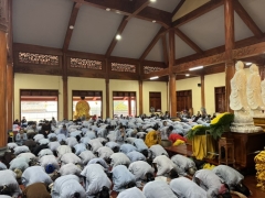 Hà Tĩnh: Gần 2000 người tham dự pháp hội khánh đản Đức Phật A Di Đà
